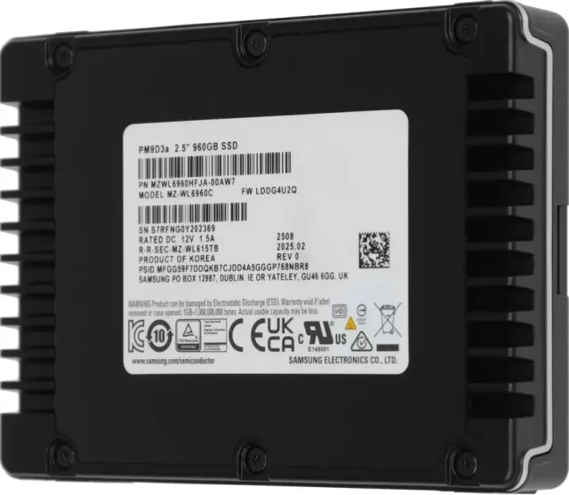 Твердотельный накопитель Samsung SSD 960Gb MZWL6960HFJA-00AW7 PM9D3a, U.3(2.5" 15mm), NVMe, PCIe 5.0