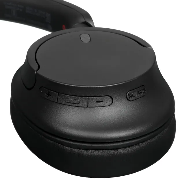 Наушники SONY WH-CH720N черный