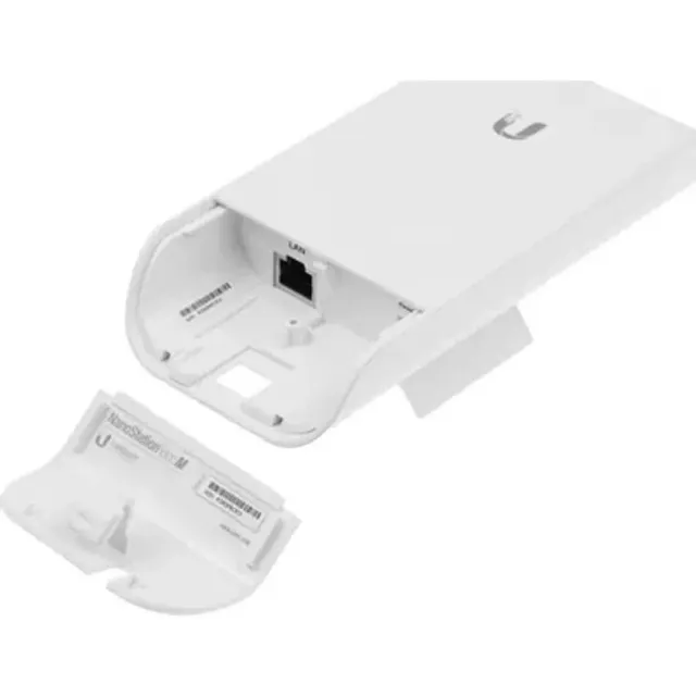 Точка доступа Wi-Fi Ubiquiti NanoStation Loco M5 (AP/CPE), 5 ГГц (a/n), airMAX, 3 км, MIMO 2х2