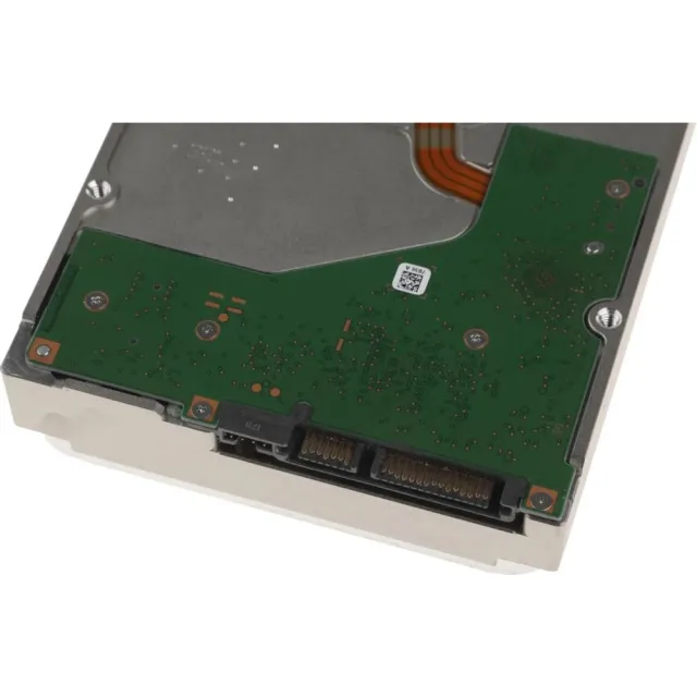 Жесткий диск Seagate IronWolf Pro 12TB 3.5'' 7200RPM 256MB SATA NAS ST12000NT001