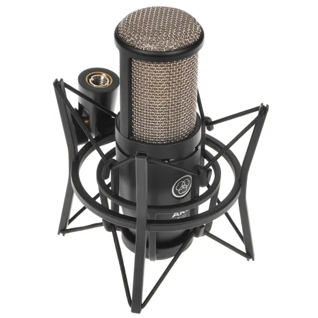 Микрофон AKG P220